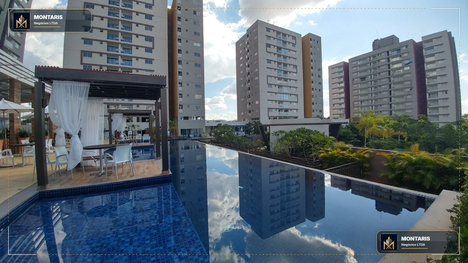Área de lazer e piscina do Evian Thermas Residence em Caldas Novas